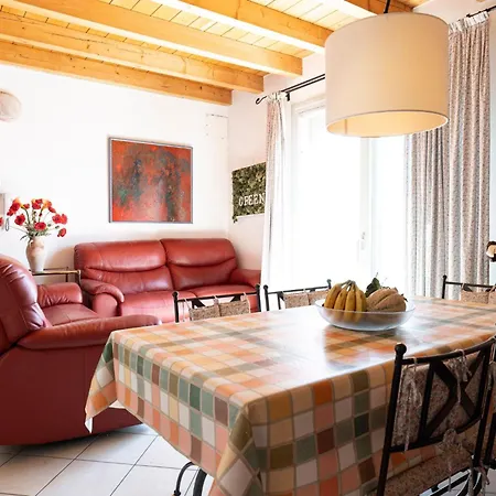 Appartamento 'la Villetta' Mit Schwimmbad By Interhome